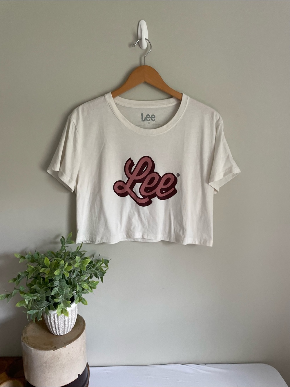 Lee White Cropped Tee with Maroon Logo